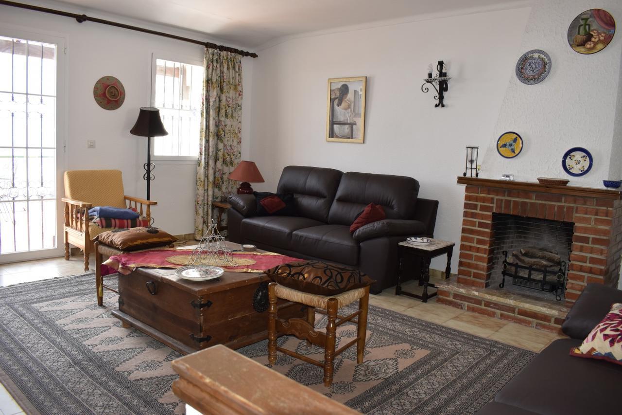 Hébergement de vacances C/ Abetos 12 Urb. Algarrobo *